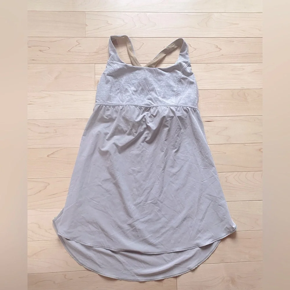 Lulululemon Tank Tops 4-6 - Picture 11 of 13